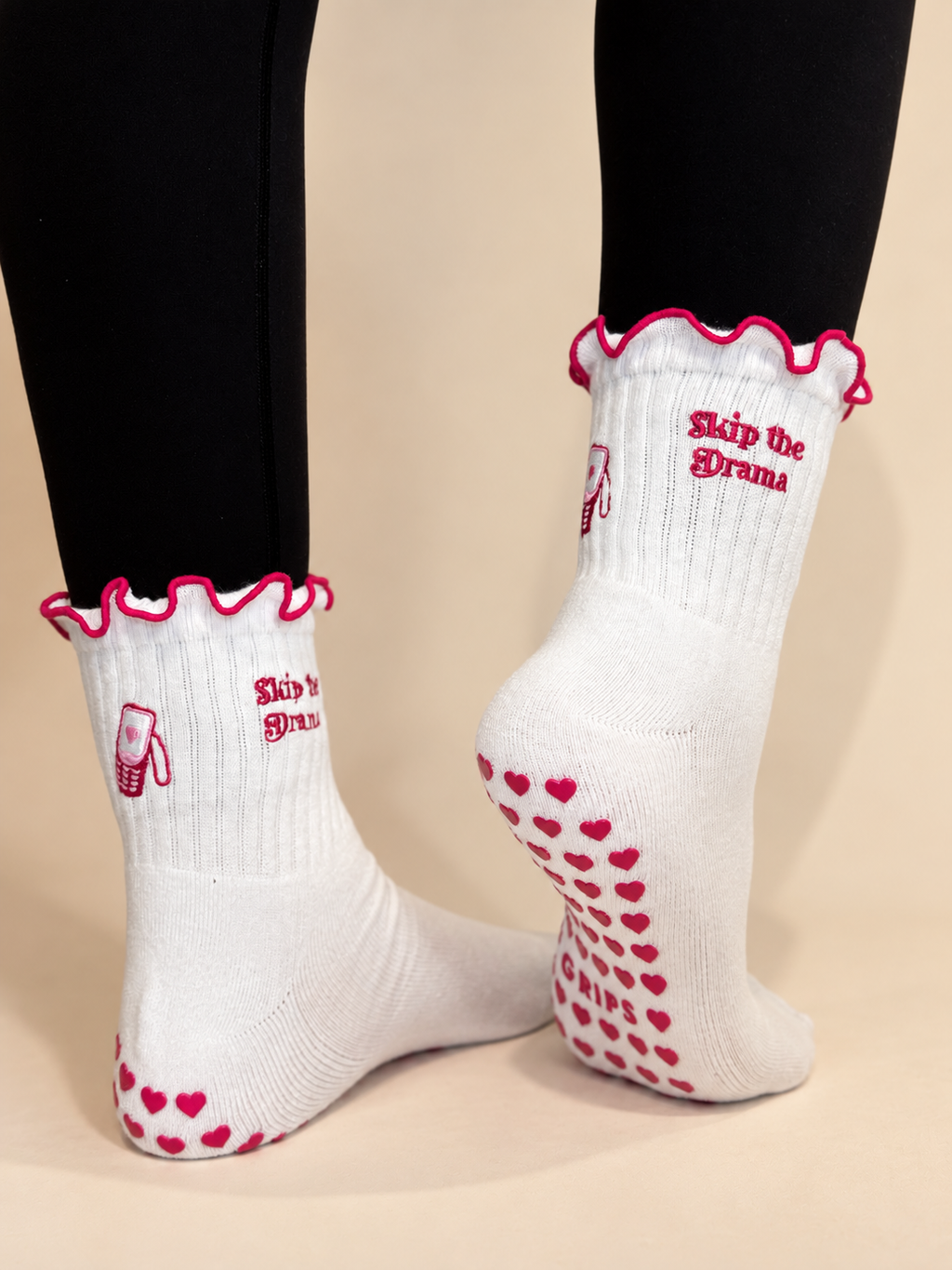 Everyday studio grip socks - Skip the drama